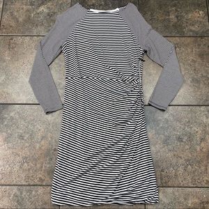Women’s Banana Republic Long Sleeve Striped Ruched Dress Size Petite Medium